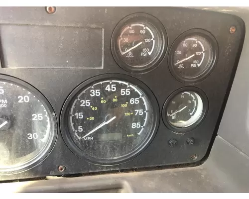 Sterling L9501 Instrument Cluster