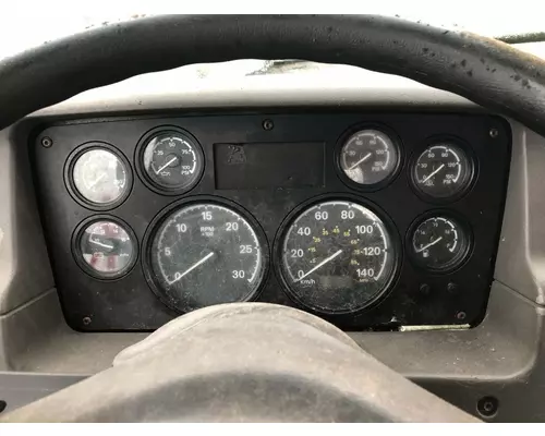 Sterling L9501 Instrument Cluster