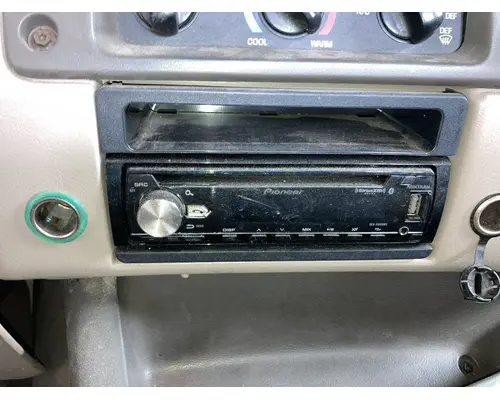 Radio Sterling L9513 Vander Haags Inc WM