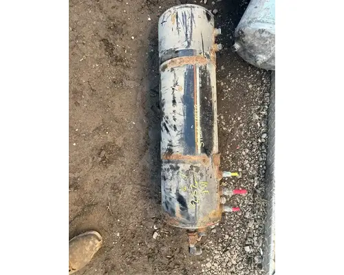 Air Tank Sterling L9513 Dixie Truck Centre