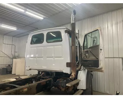 Sterling L9513 Cab Assembly