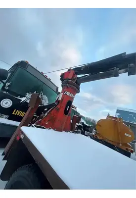 Sterling L9513 Equipment (Mounted)