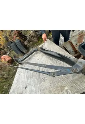 Sterling L9513 Exhaust Pipe