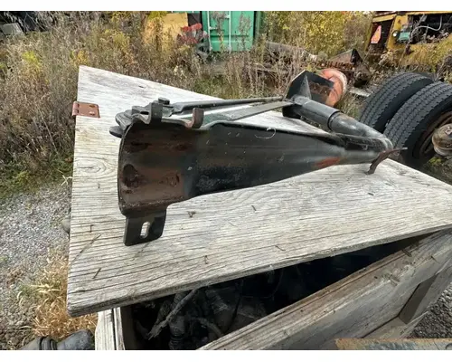 Sterling L9513 Exhaust Pipe