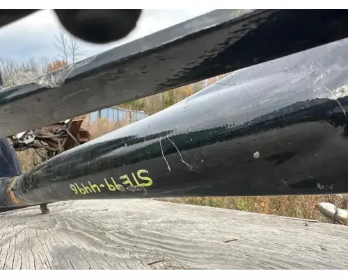 Sterling L9513 Exhaust Pipe