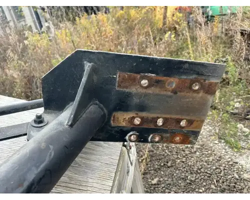 Sterling L9513 Exhaust Pipe