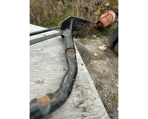 Sterling L9513 Exhaust Pipe