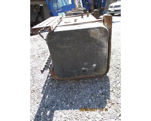 Sterling L9513 Fuel Tank