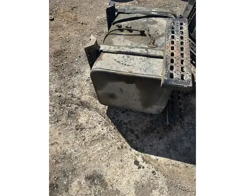 Sterling L9513 Fuel Tank