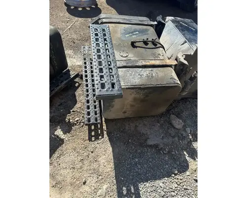 Sterling L9513 Fuel Tank