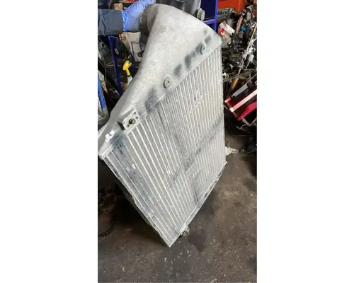 Intercooler Sterling L9513 Dixie Truck Centre
