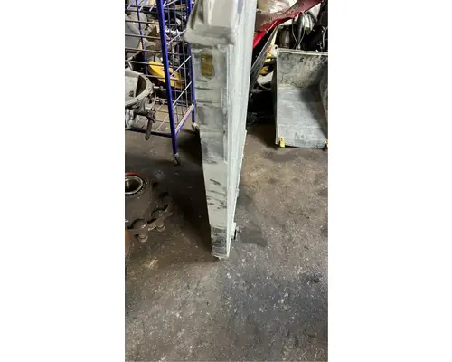 Sterling L9513 Intercooler