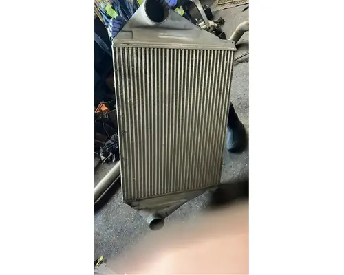 Sterling L9513 Intercooler