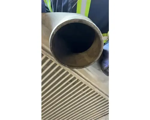 Sterling L9513 Intercooler