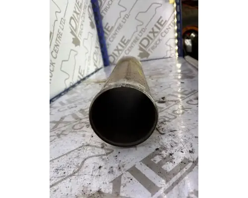 Sterling L9522 Exhaust Pipe