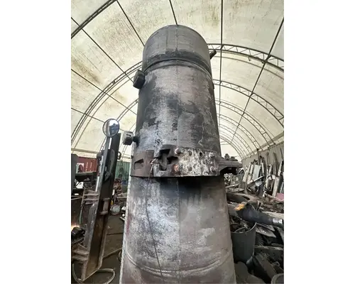 Sterling L9522 Fuel Tank