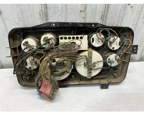 Sterling L9522 Instrument Cluster