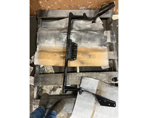 Sterling LT9500 Dump Bed  Body Parts