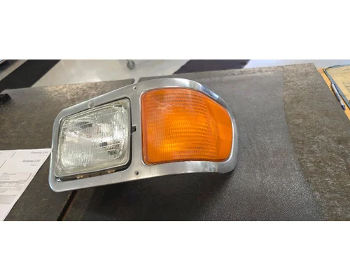 Headlamp Assembly STERLING LT9500 Michigan Truck Parts
