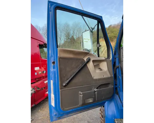 Sterling M6500 acterra Door Assembly, Front