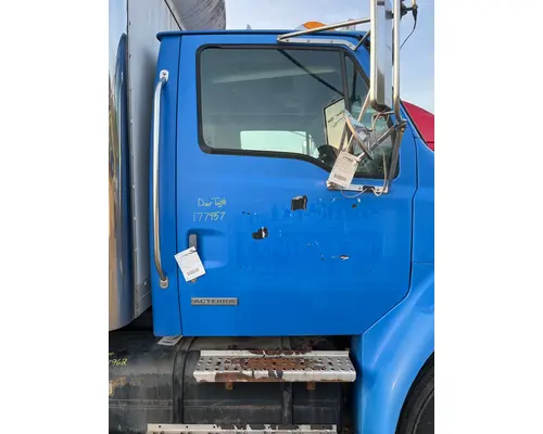 Sterling M6500 acterra Door Assembly, Front