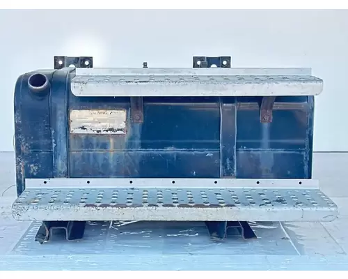 Sterling M7500 ACTERRA Fuel Tank