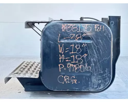 Sterling M7500 ACTERRA Fuel Tank