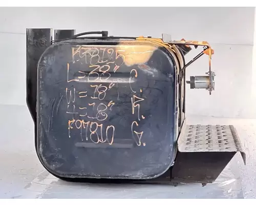 Sterling M7500 ACTERRA Fuel Tank