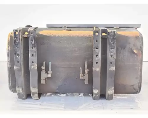 Sterling M7500 ACTERRA Fuel Tank