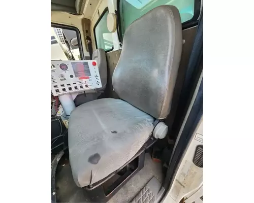 Sterling M7500 ACTERRA Seat, Front