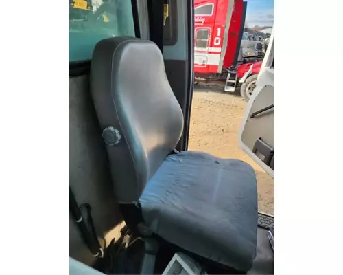Sterling M7500 ACTERRA Seat, Front