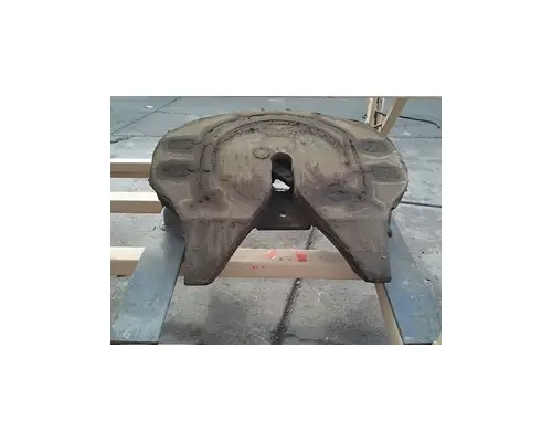 Fifth Wheel STERLING Other American Truck Salvage