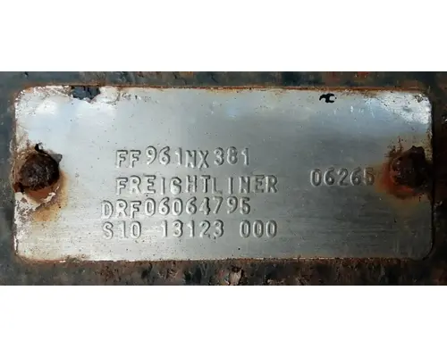 Sterling SC8000 Cargo Axle Assy, Fr (4WD)