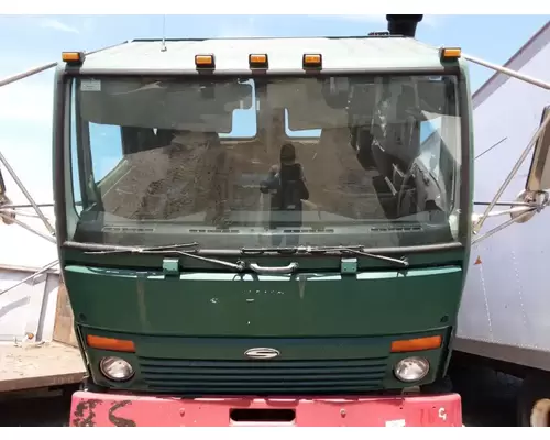 Sterling SC8000 Cargo Cab
