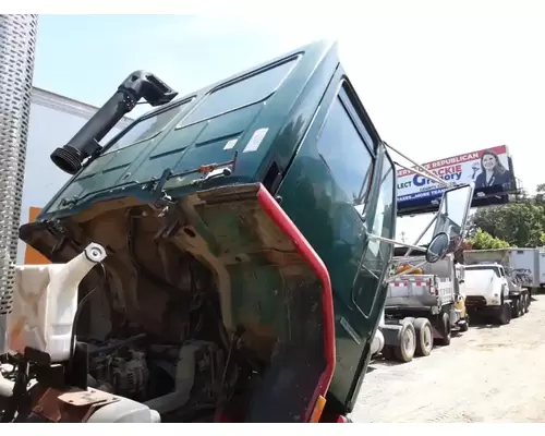 Sterling SC8000 Cargo Cab