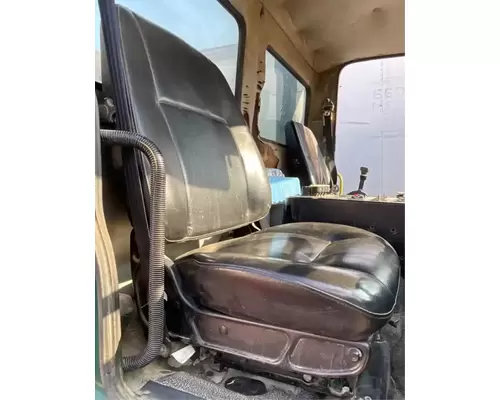 Sterling SC8000 Cargo Seat, Front