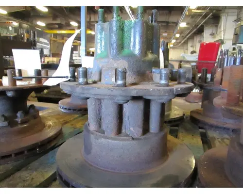 Hub STUD/BUDD PILOTED - STEE 10 LUG LKQ Heavy Truck - Goodys