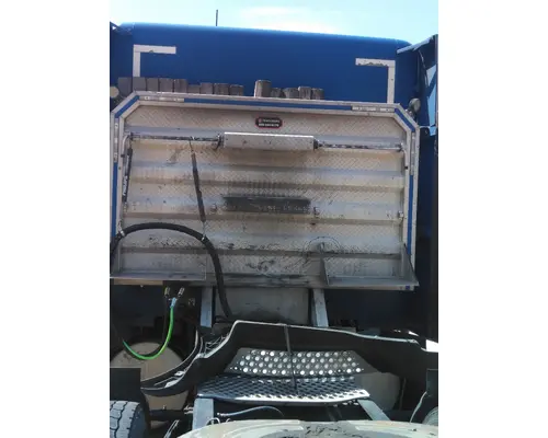 Headache Rack STURDY LITE CAB RACK LKQ Evans Heavy Truck Parts