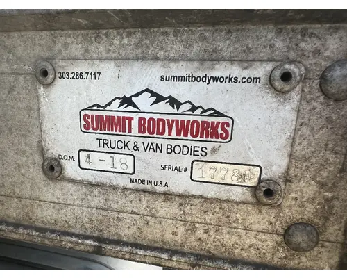 Summit  Box  Bed