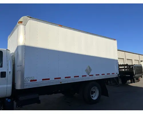 Body / Bed Supreme 18' Dry Van Body DTI Trucks