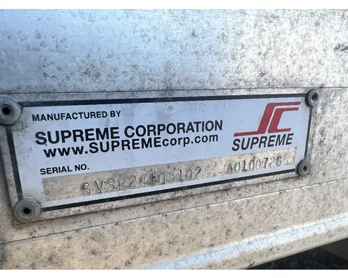 Supreme 24
