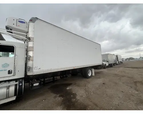 Body / Bed Supreme 26'L Reefer Van body DTI Trucks