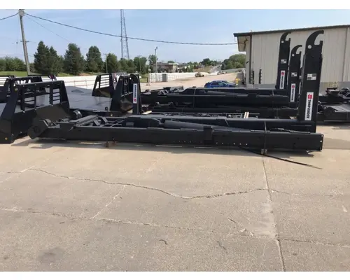Swaploader SL-518 Equipment (Mounted)