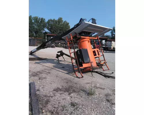 TELESCOPIC BOOM LIFT IMT EQUIPMENT, MOUNTED BOOMLIFTCRANE