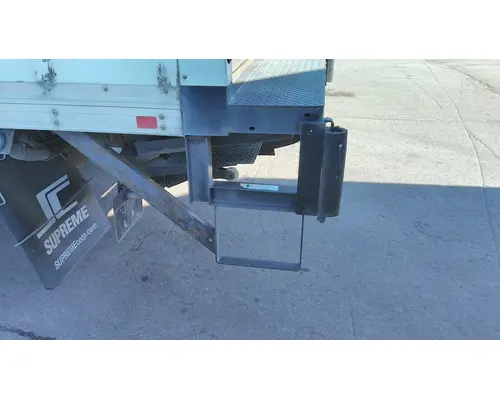 THIEMAN M SERIES LIFT GATE ASSEMBLY
