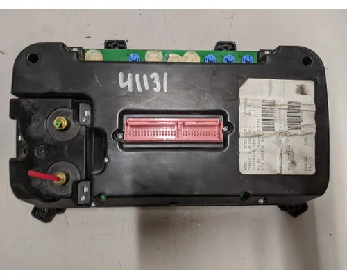 THOMAS BUILT BU  Instrument Panel