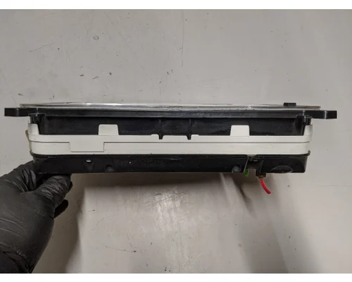 THOMAS BUILT BU  Instrument Panel