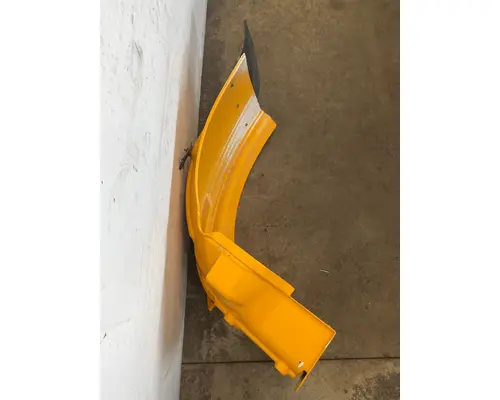 THOMAS BUS School Bus Fender Extension