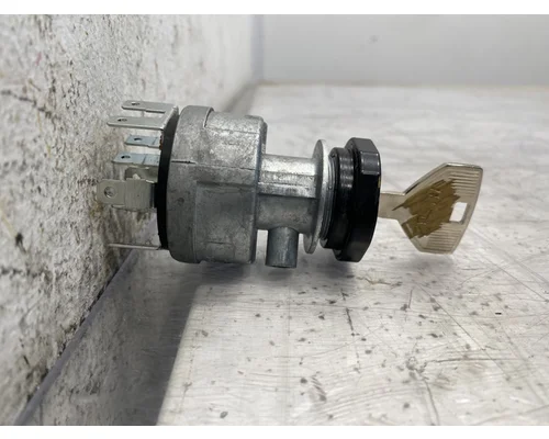 THOMAS BUS School Bus Ignition Switch
