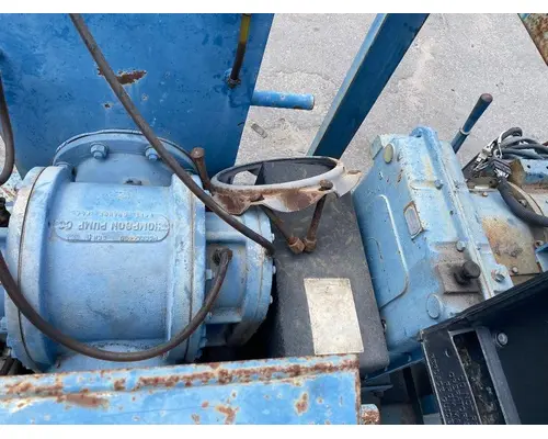 THOMPSON PUMP 4400 PTO